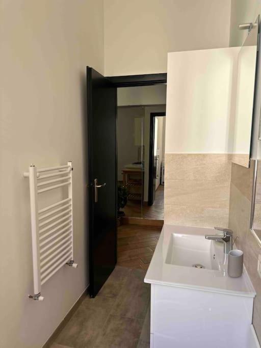 Appartamento Xenia - Charming Garden In Porta Venezia *