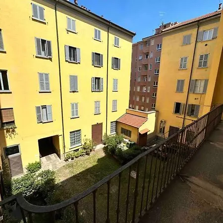 Xenia Apartments - Charming Garden Suite In Porta Venezia Milan Exterior photo